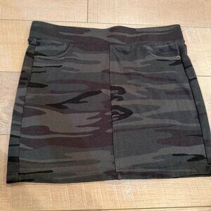 Z SUPPLY WOMENS GREEN CAMOFLAUGE CAMO PULL ON SKIRT LARGE